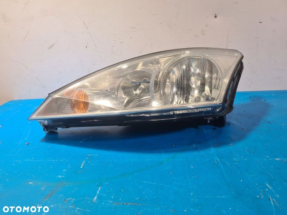 REFLEKTOR LEWY FORD FOCUS MK1 - 5