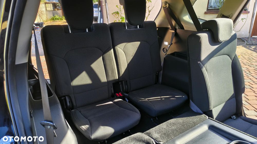 Kia Carens - 20