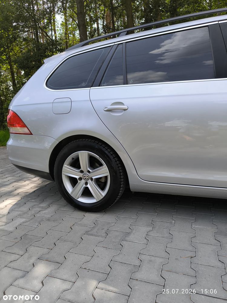 Volkswagen Golf 2.0 TDI Comfortline - 8