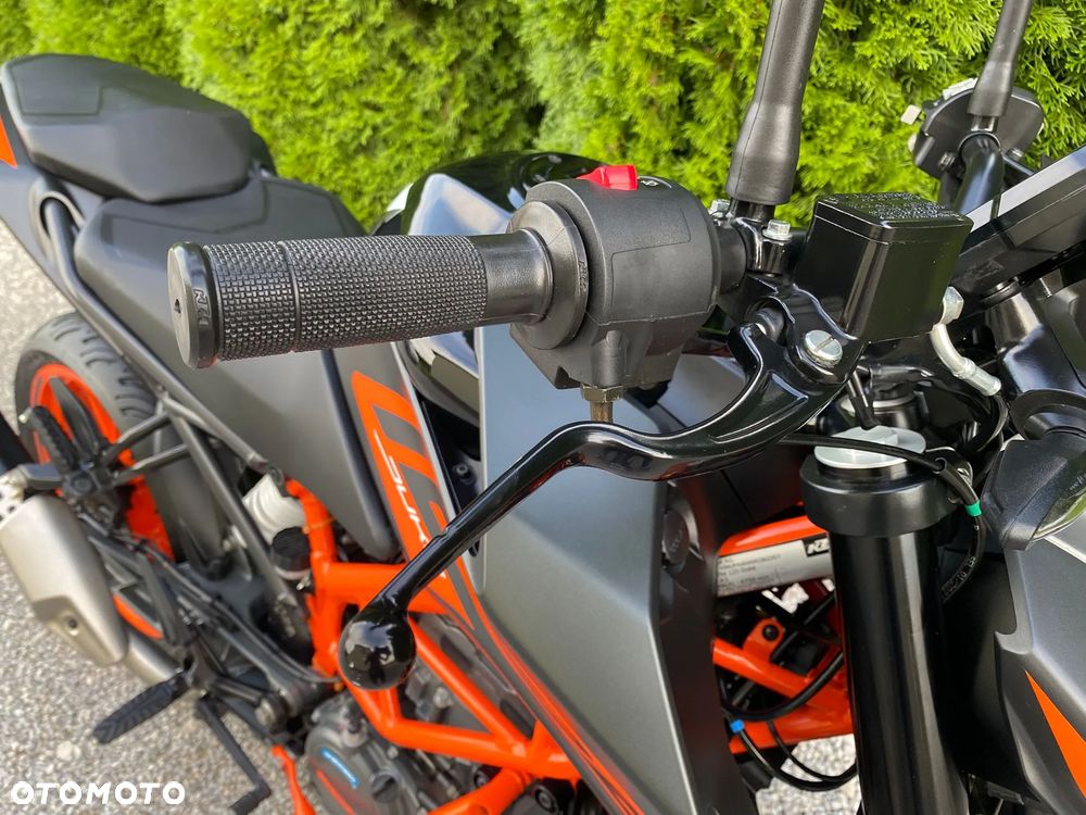 KTM Duke 125 - 17