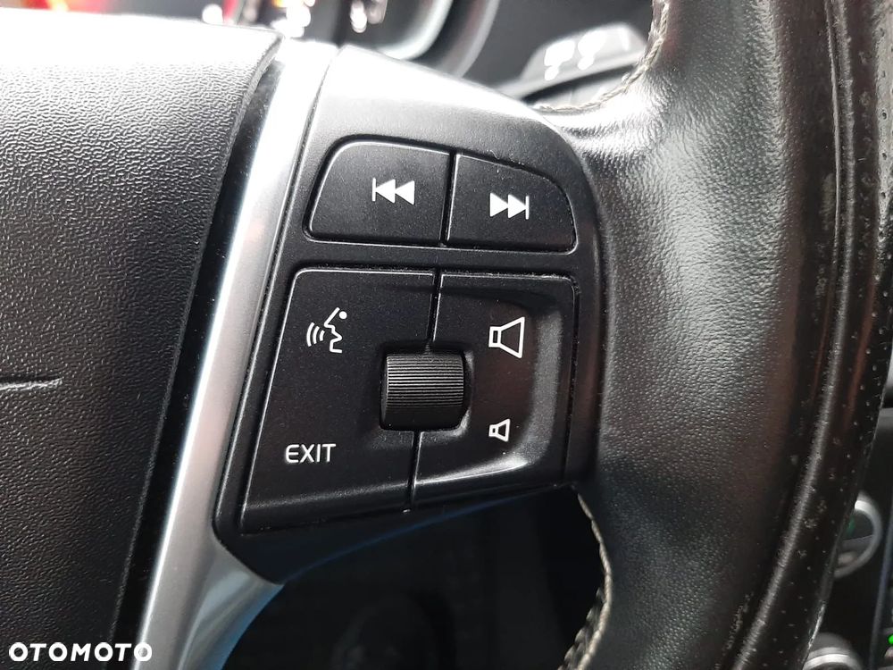 Volvo V40 D3 Geartronic RDesign - 22