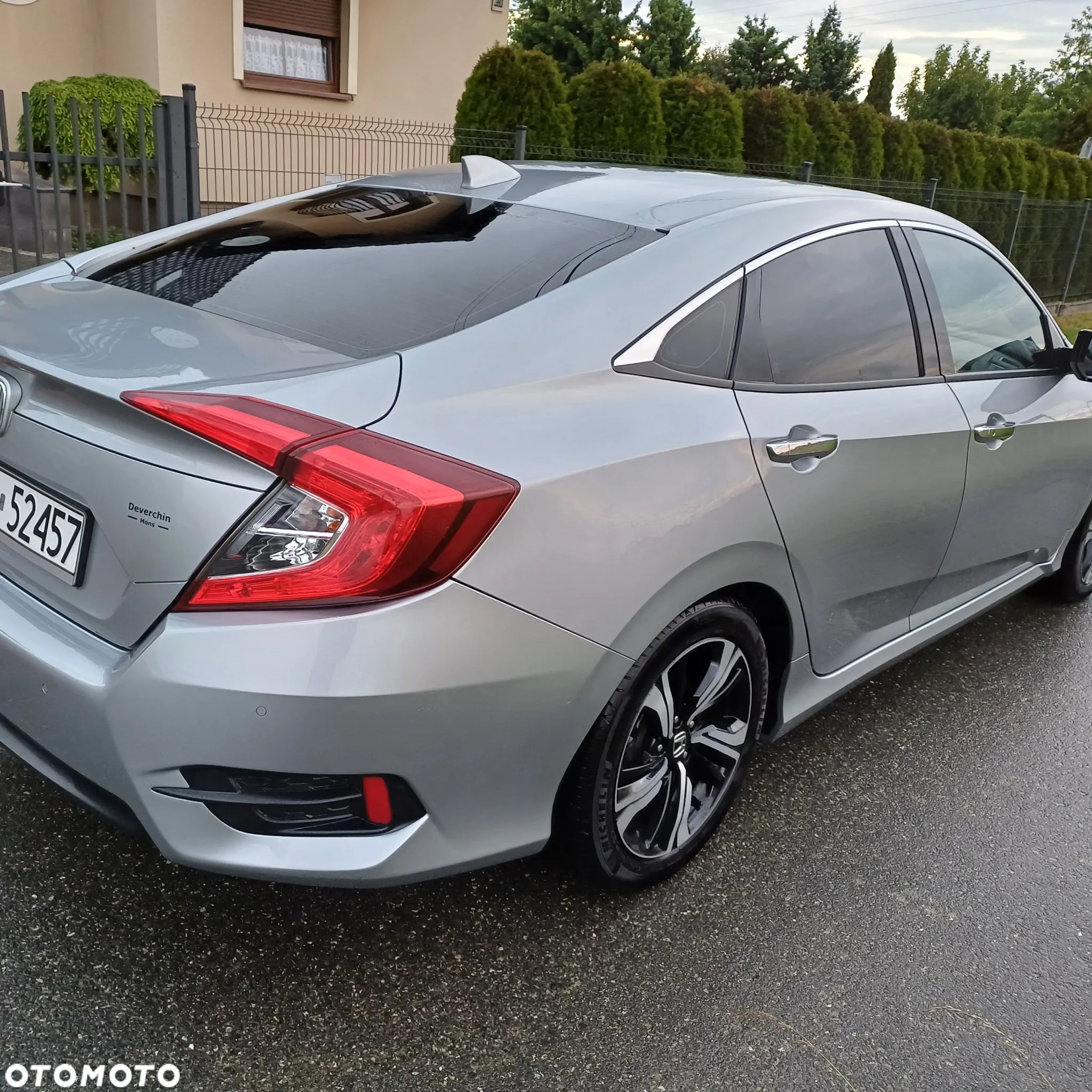 Honda Civic 1.5 i-VTEC Turbo Executive - 9