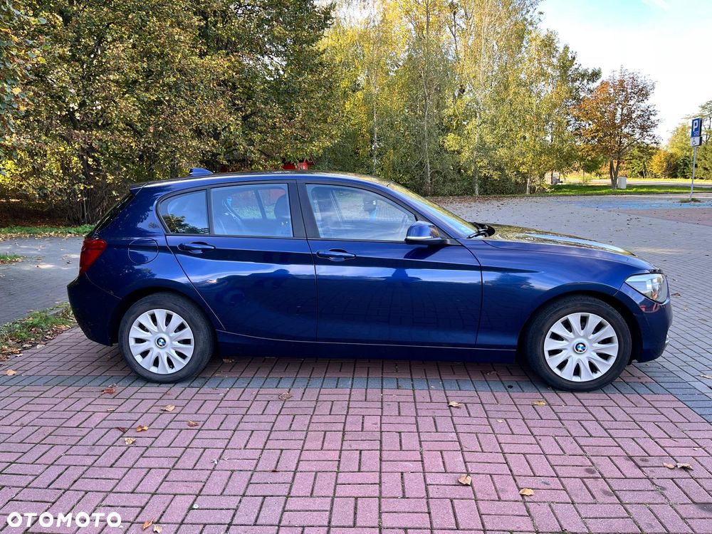 BMW Seria 1 114i - 3