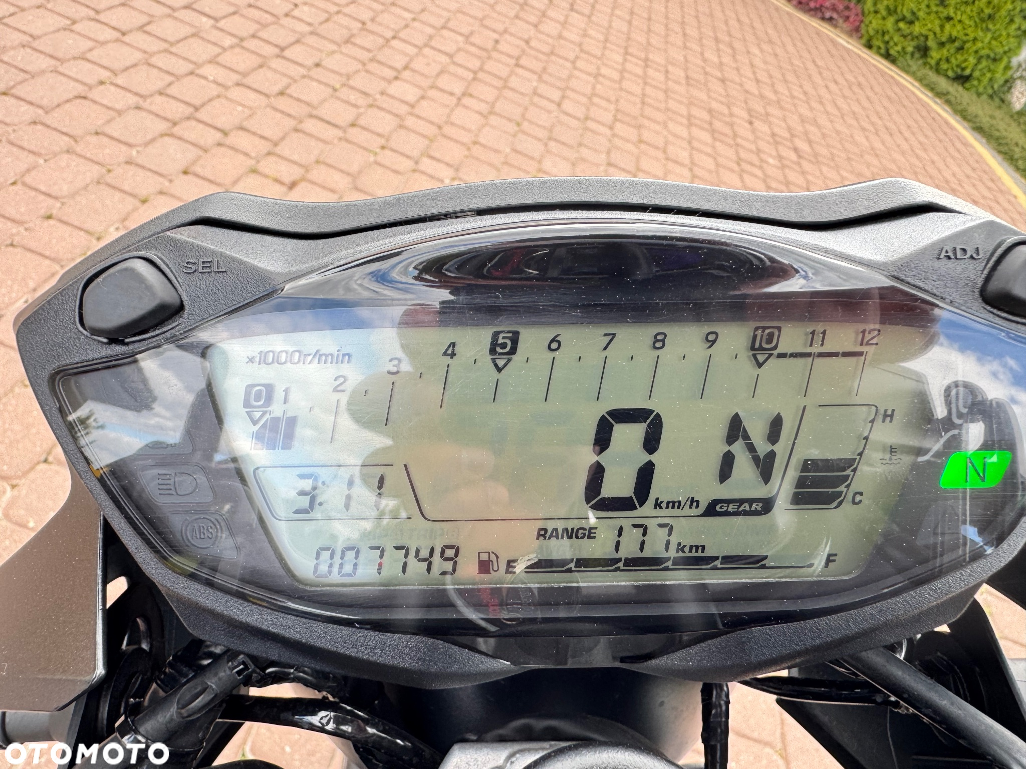 Suzuki SV - 8