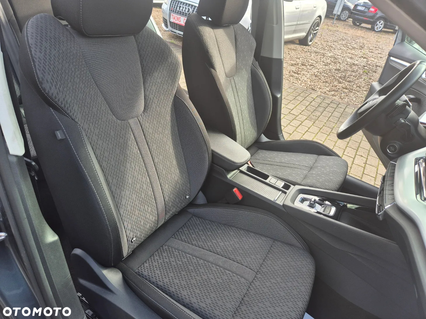 Skoda Octavia 2.0 TDI Essence DSG - 21