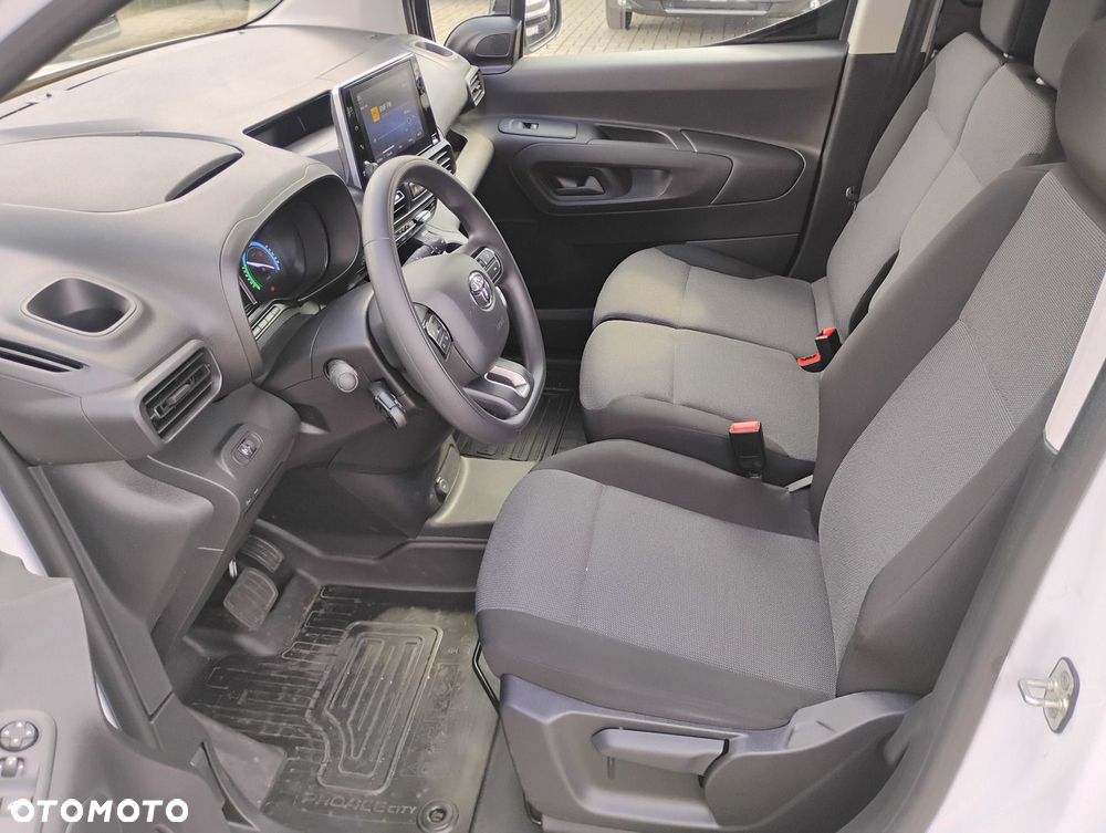 Toyota PROACE CITY - 9