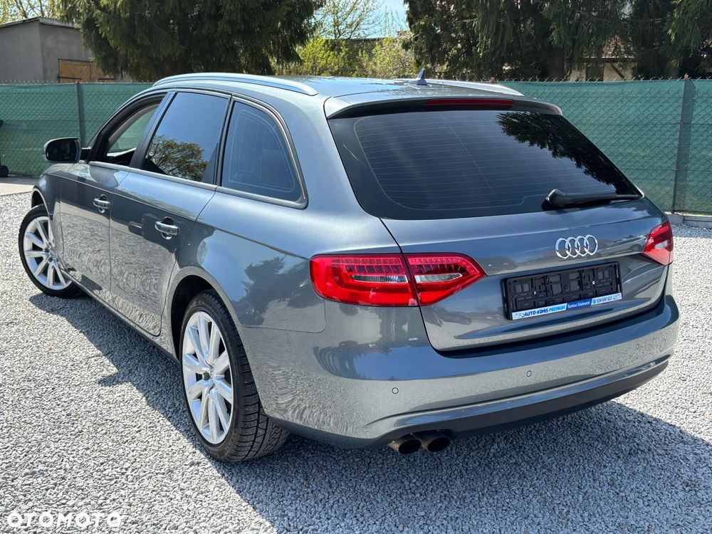 Audi A4 Avant - 22