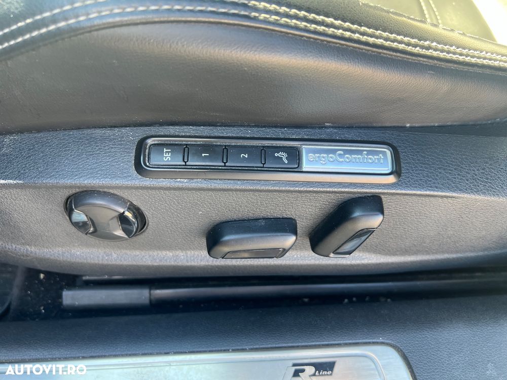 Volkswagen Passat 2.0 TDI DSG R Executive - 24