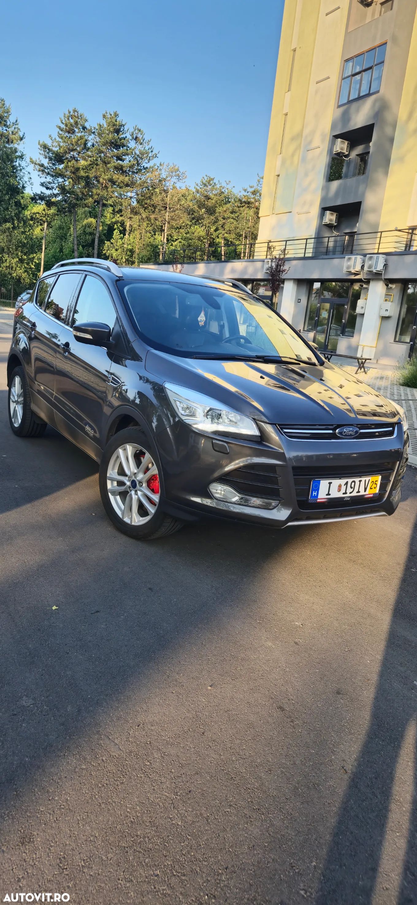 Ford Kuga 2.0 TDCi 2WD Titanium - 1
