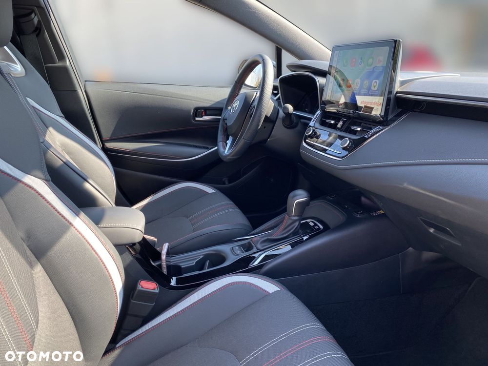 Toyota Corolla 1.8 Hybrid GR Sport Dynamic - 13