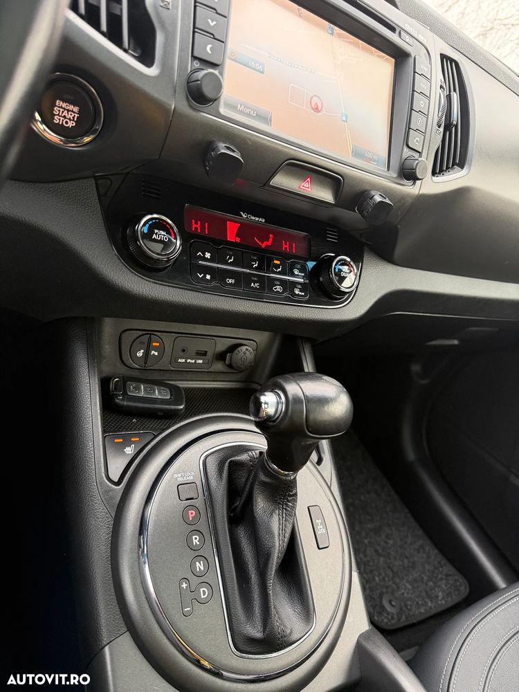 Kia Sportage 2.0 CRDI 4WD Automatik Vision - 16