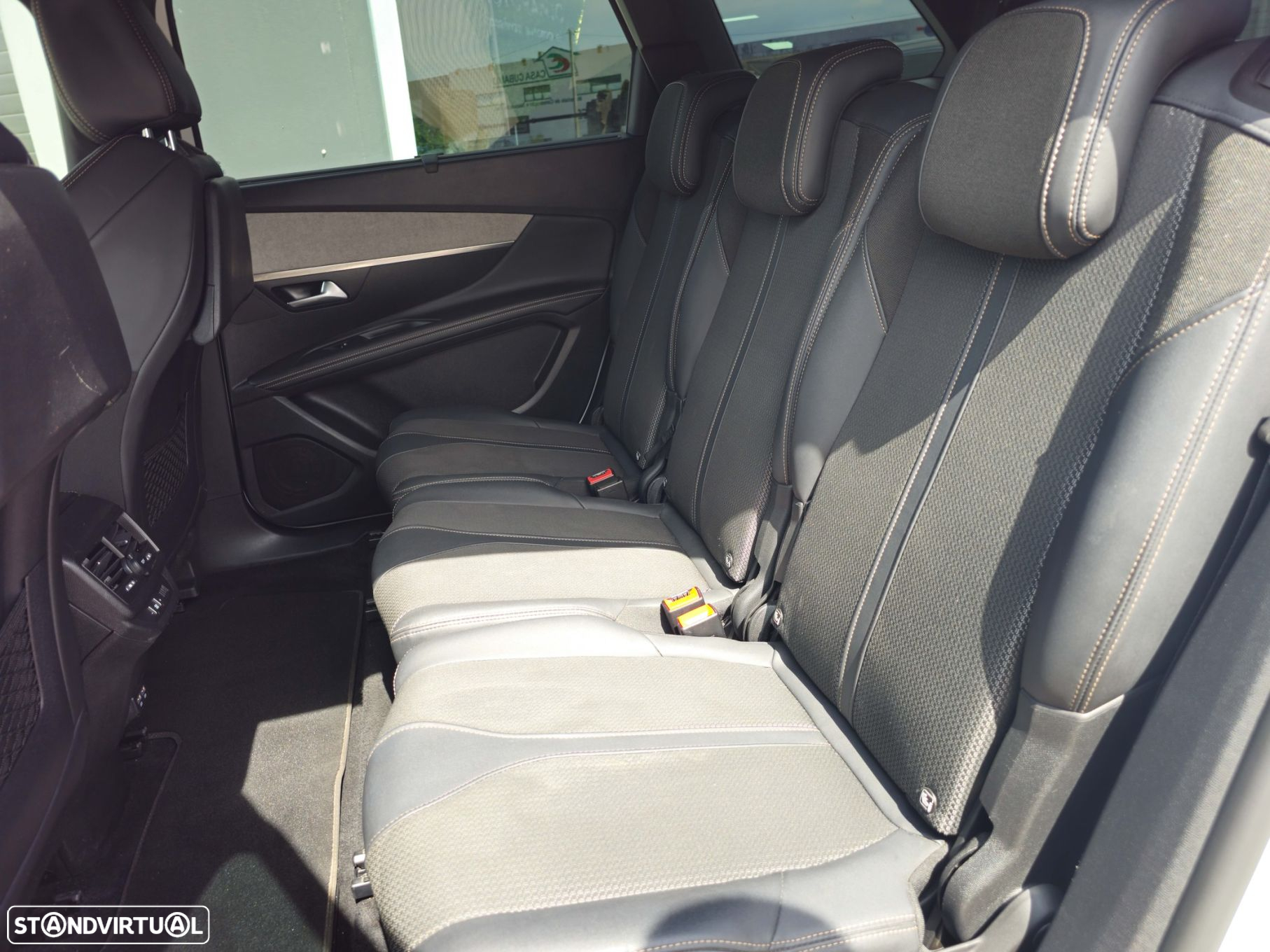 Peugeot 5008 1.5 BlueHDi GT EAT8 - 9