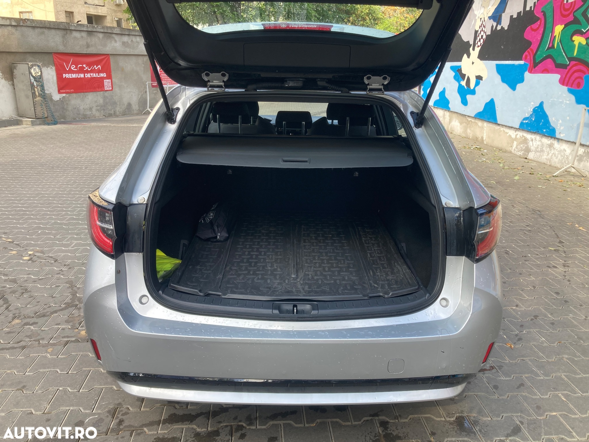 Toyota Corolla 1.8 HSD Business - 6