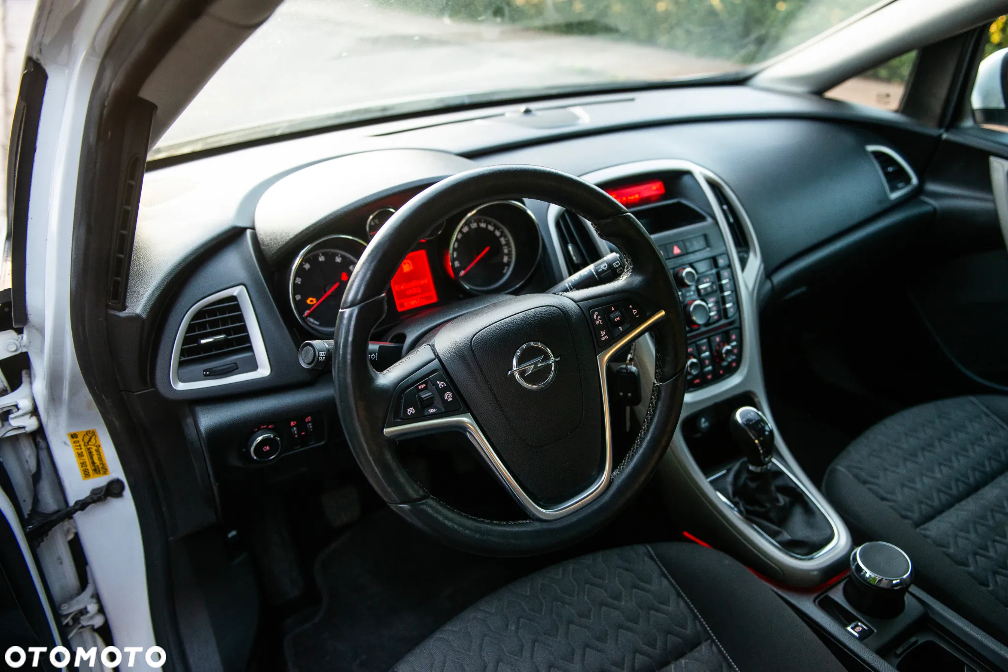 Opel Astra GTC 1.4 Turbo ecoFLEX Start/Stop - 19