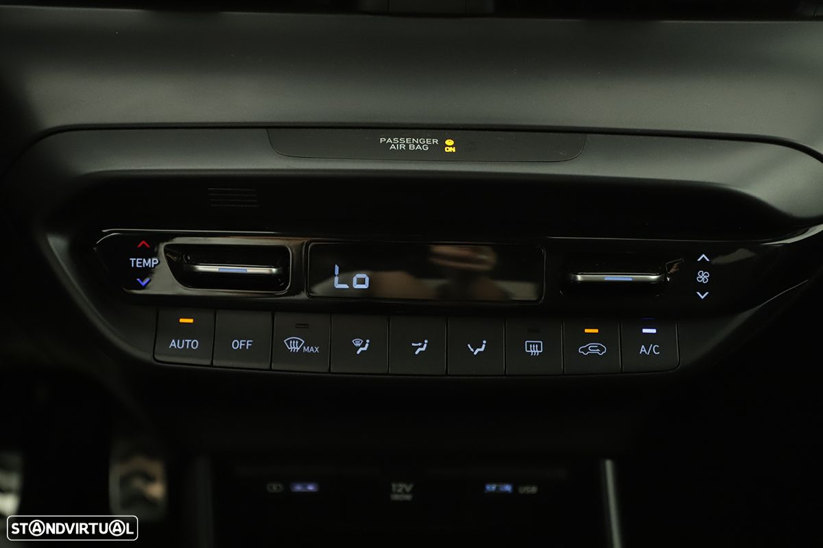 Hyundai Bayon 1.0 T-GDI Premium - 12