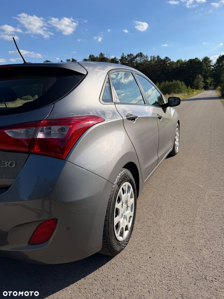 Hyundai i30 1.4 CRDi Advantage - 8