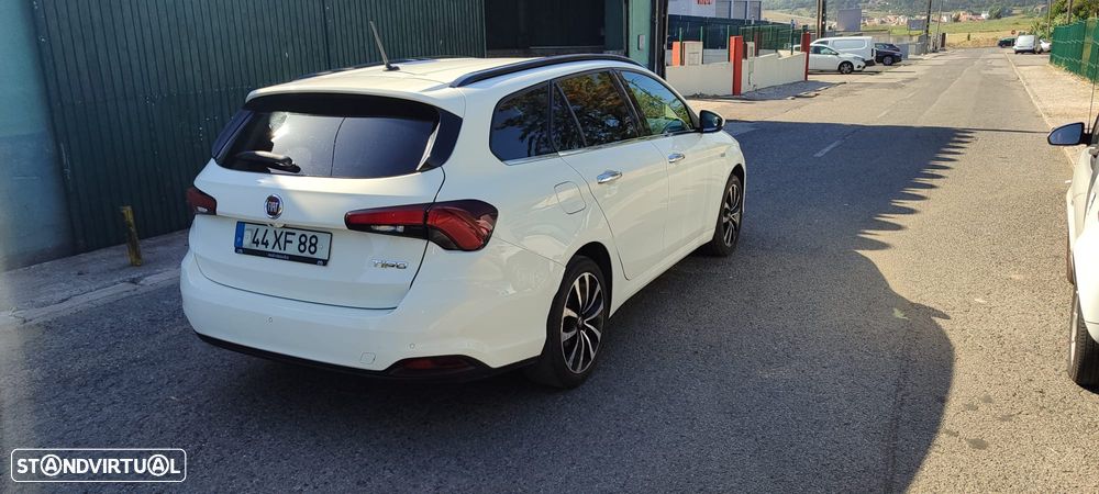Fiat Tipo Station Wagon 1.3 M-Jet Lounge - 11