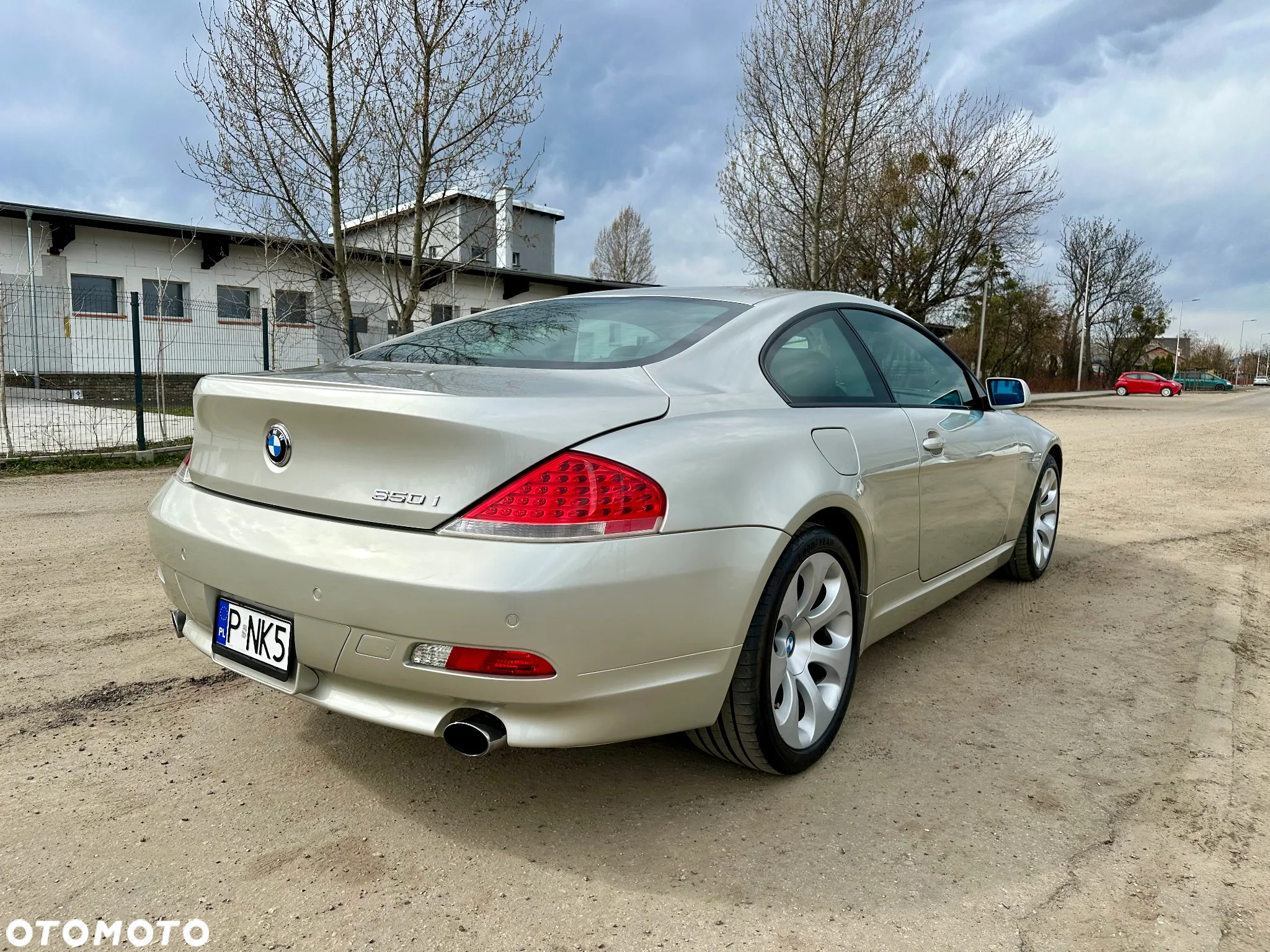 BMW Seria 6 650 i - 33