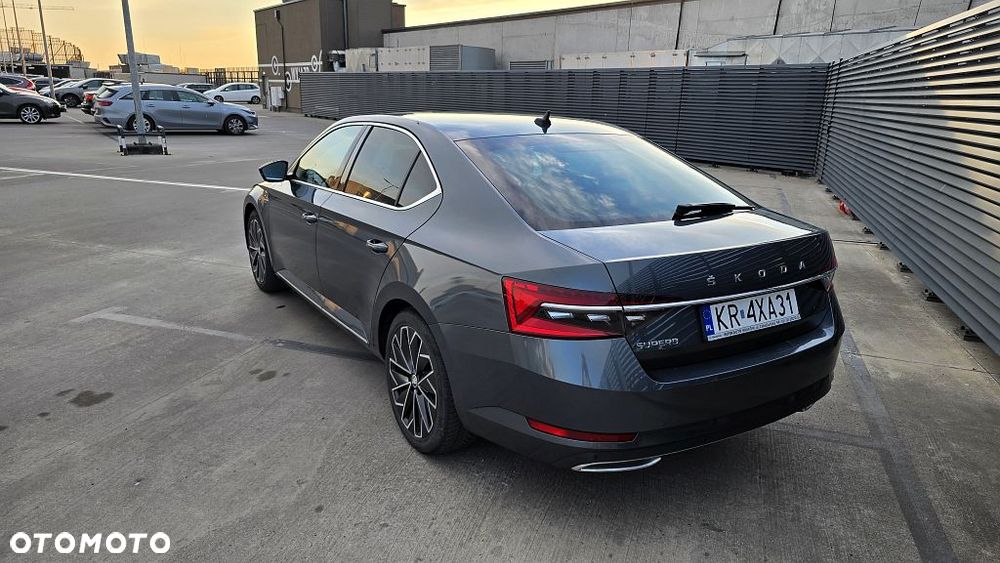 Skoda Superb 2.0 TDI SCR L&K DSG - 16