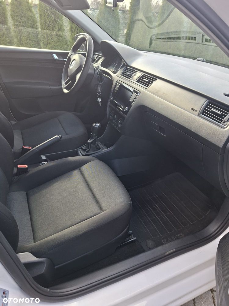 Skoda RAPID 1.0 TSI Active - 4