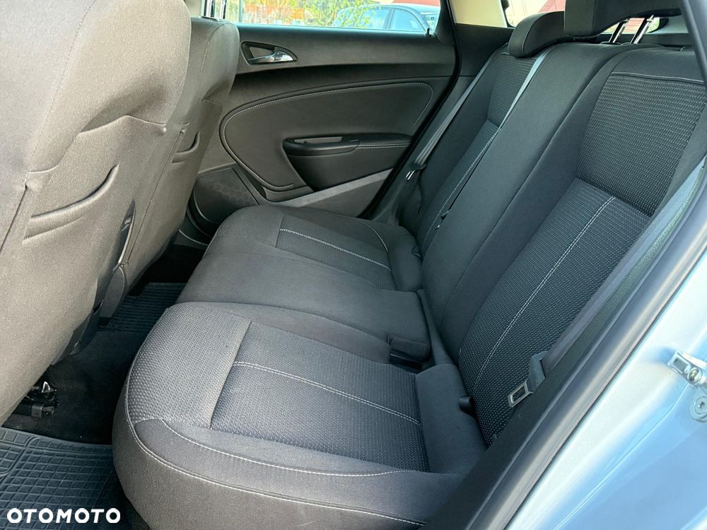 Opel Astra - 34