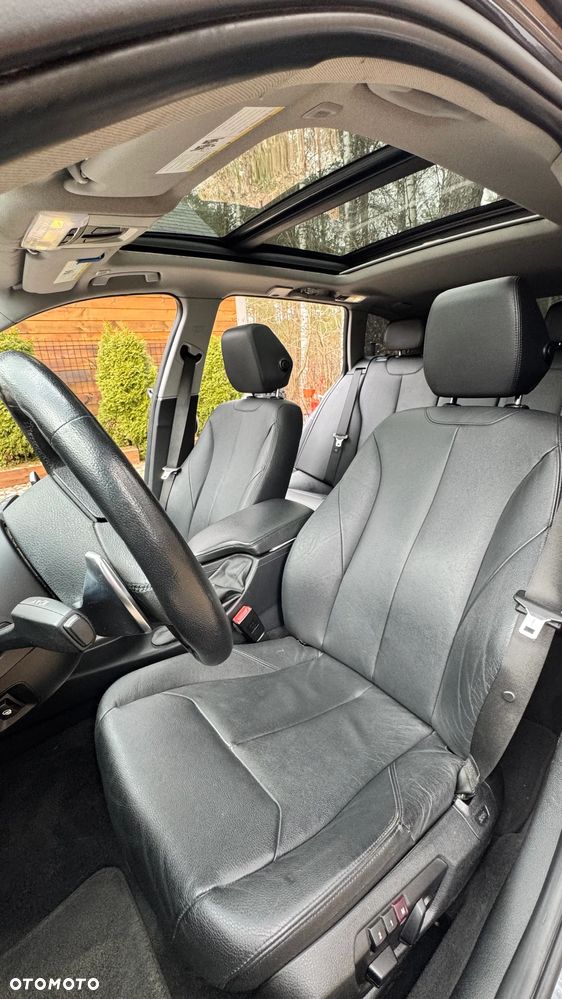 BMW Seria 3 328i xDrive - 19