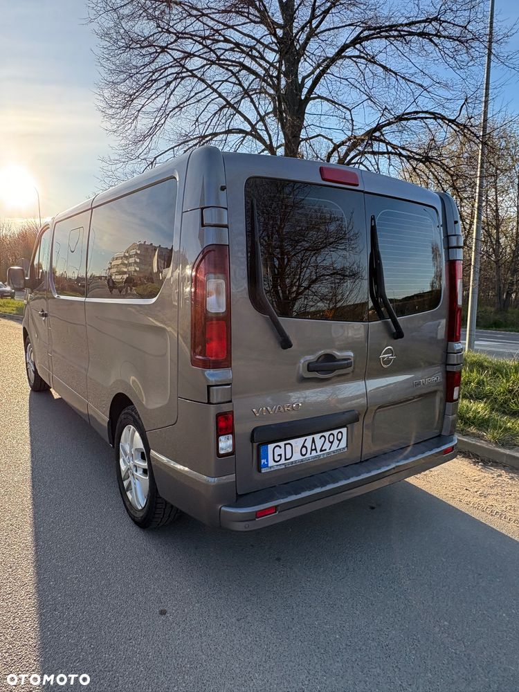 Opel Vivaro - 4