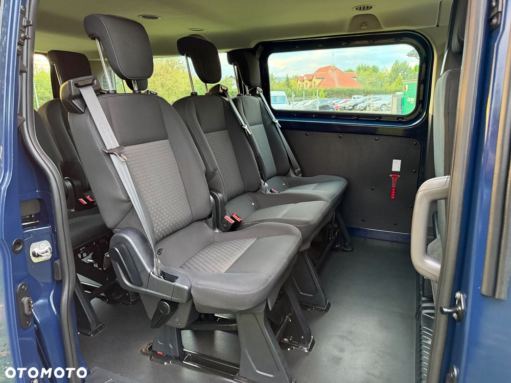 Ford Transit Custom - 12