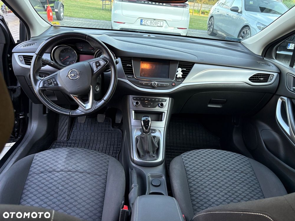 Opel Astra 1.6 CDTI Dynamic - 16
