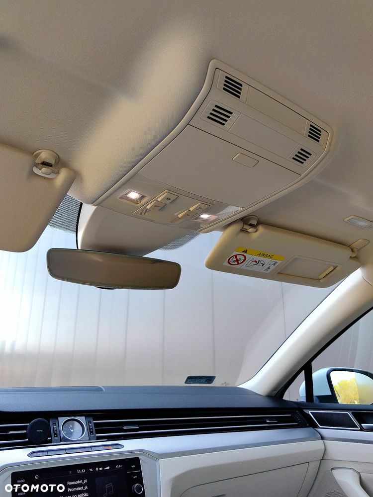 Volkswagen Passat 1.4 TSI BMT Comfortline - 9