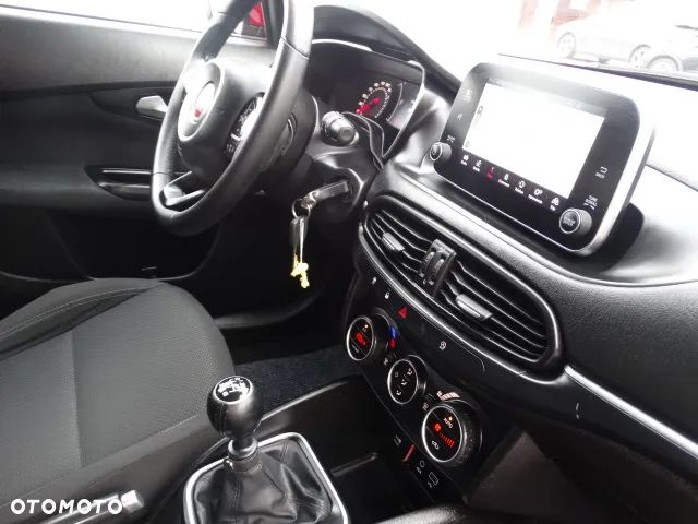 Fiat Tipo 1.6 MultiJet Business Line - 32