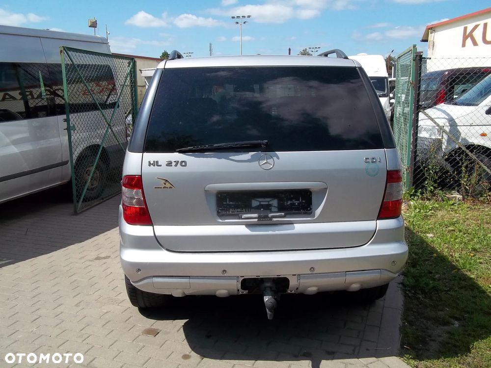 Mercedes-Benz ML - 4