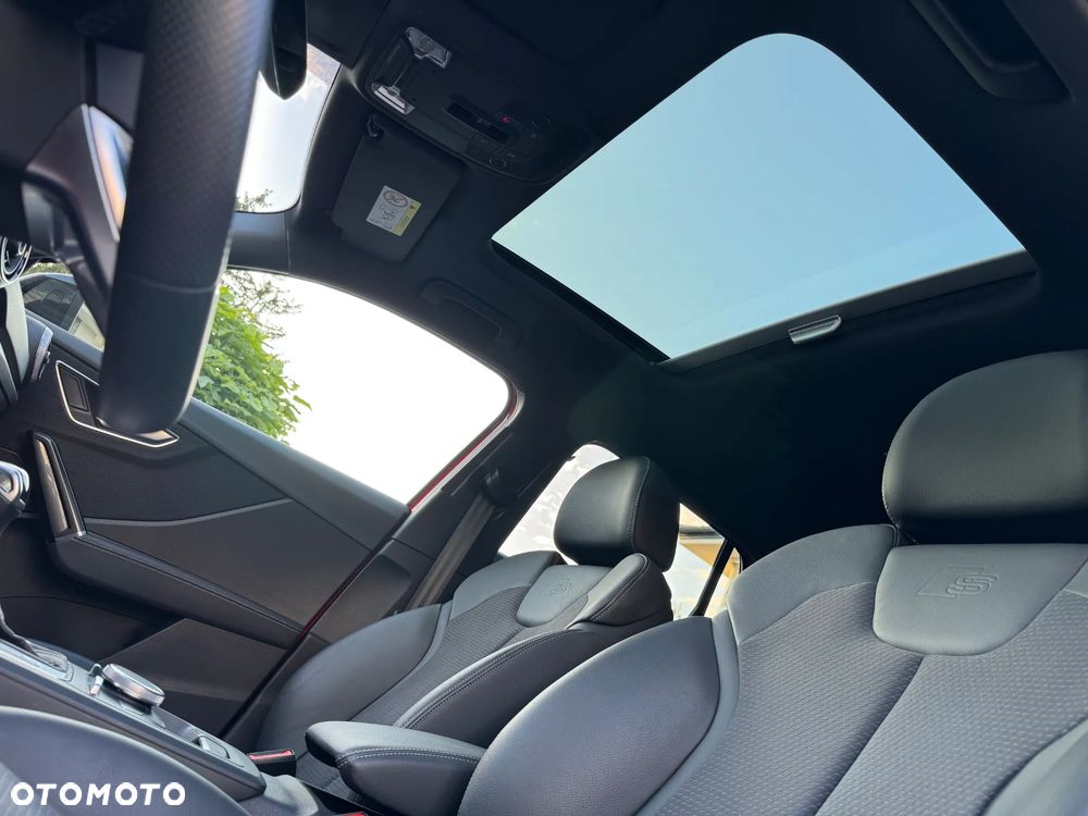 Audi SQ2 - 11