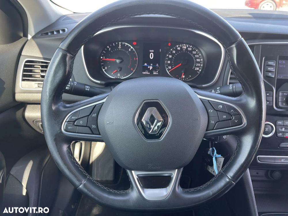 Renault Megane BLUE dCi EDC Limited - 22