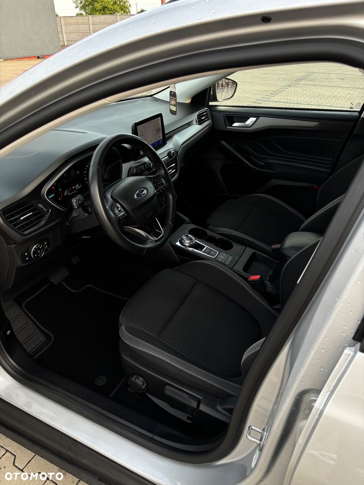 Ford Focus 1.5 EcoBlue Start-Stopp-System COOL&CONNECT - 9