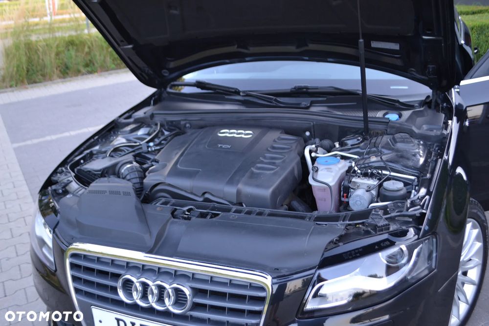 Audi A4 Limousine - 17