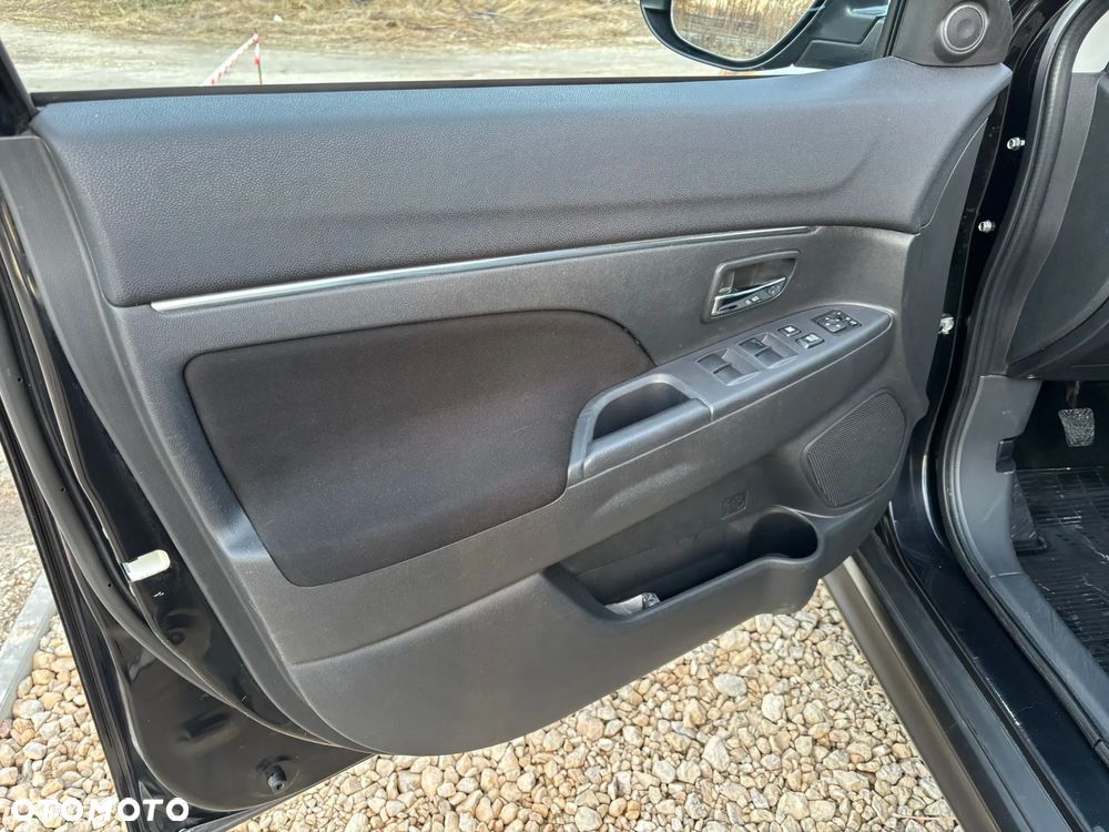 Mitsubishi ASX 1.6 2WD Edition - 12