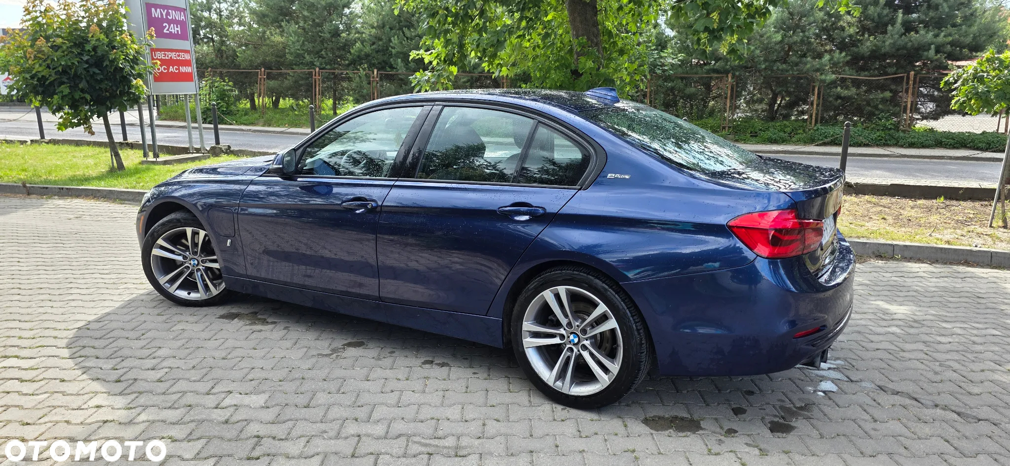 BMW Seria 3 330i Touring Sport Line - 5