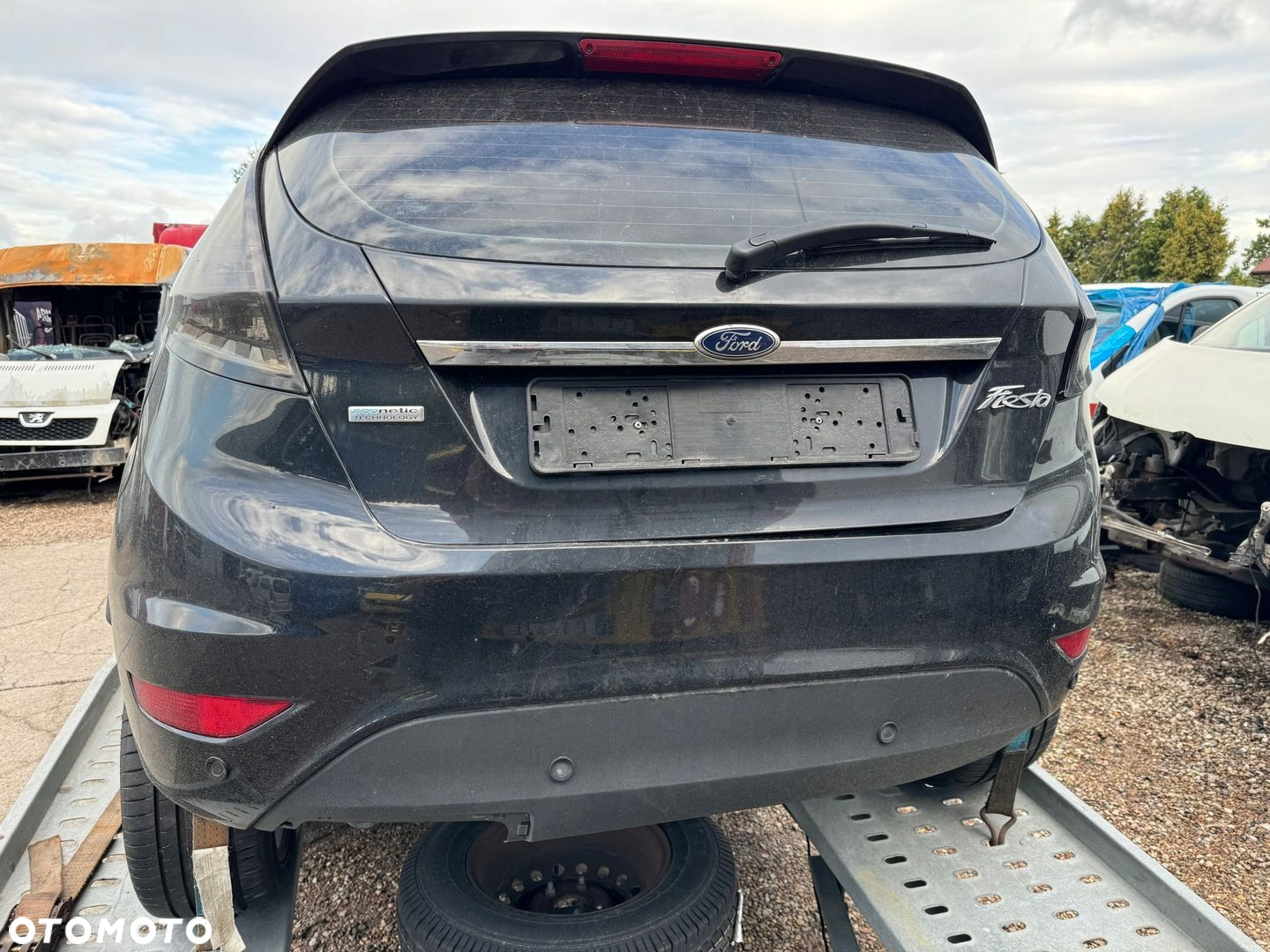 Ford Fiesta MK7 1,0 ECOBOOST tył kompletny klapa - 2