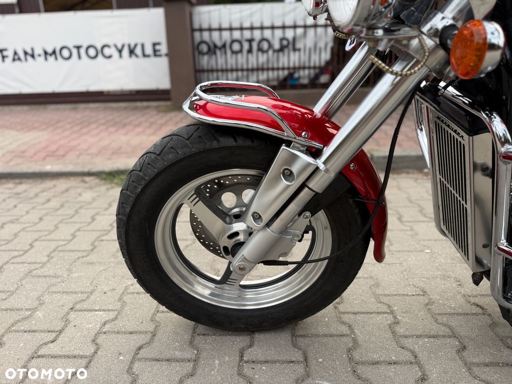 Suzuki Marauder - 20