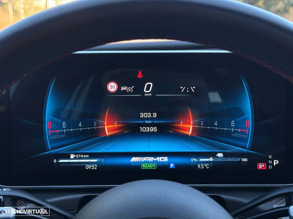 Mercedes-Benz C 63 AMG S E Performance Speedshift MCT9G F1 Edition - 32