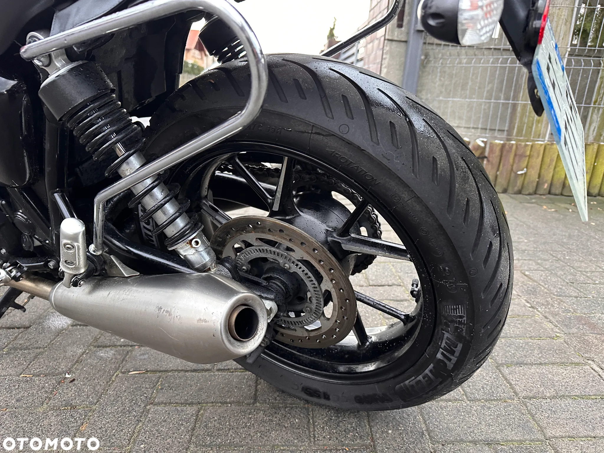 Triumph Bonneville - 18