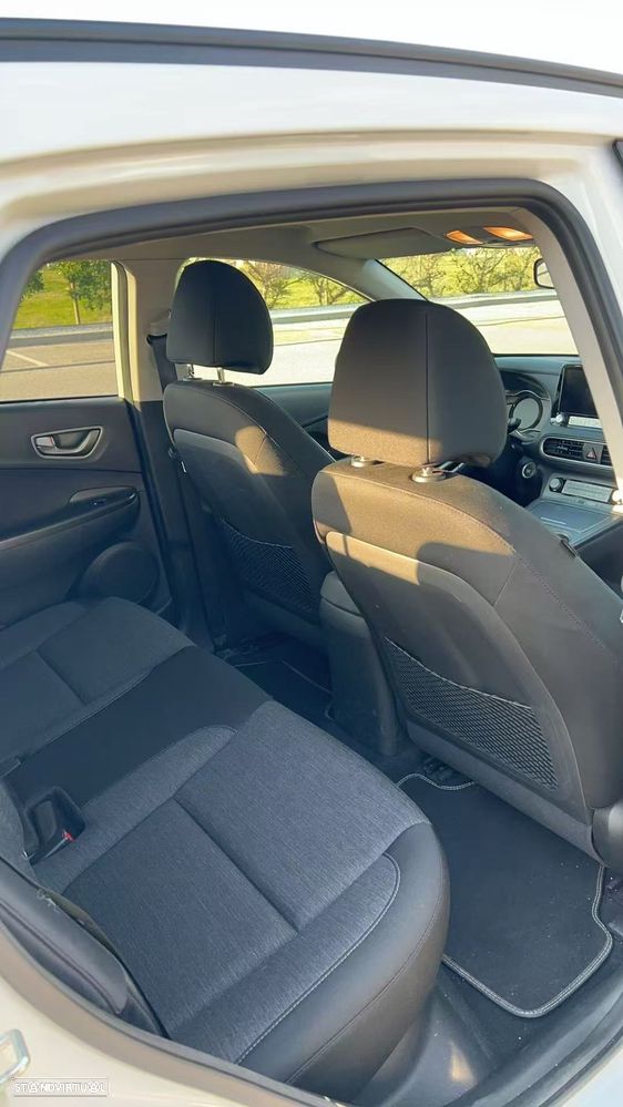 Hyundai Kauai 39 kWh Premium - 3