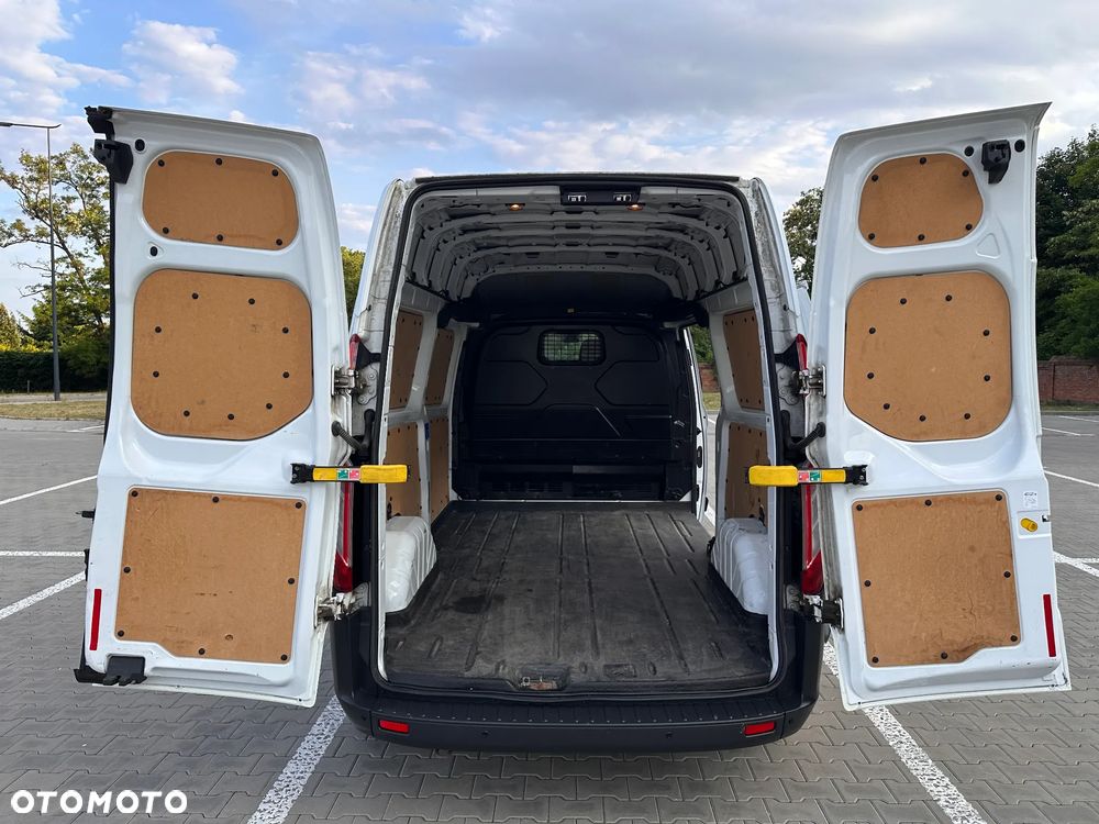 Ford Transit Custom Maxi - 15