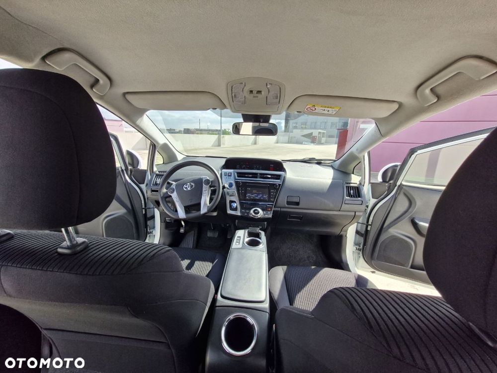 Toyota Prius+ (Hybrid) - 20