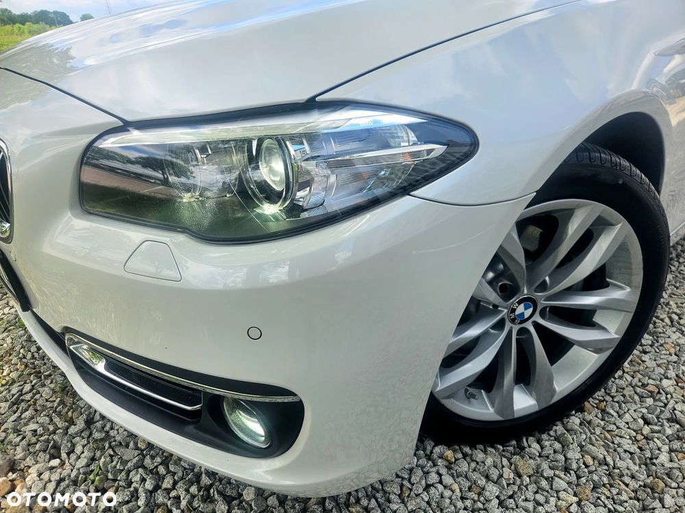 BMW Seria 5 520d Luxury Line - 7