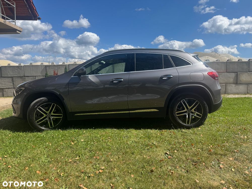 Mercedes-Benz GLA 200 - 6