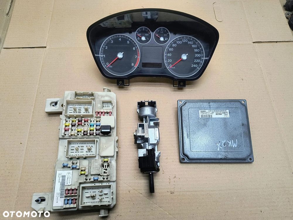 Focus MK2 zestaw startowy komputer 1,4 benzyna EU Ford