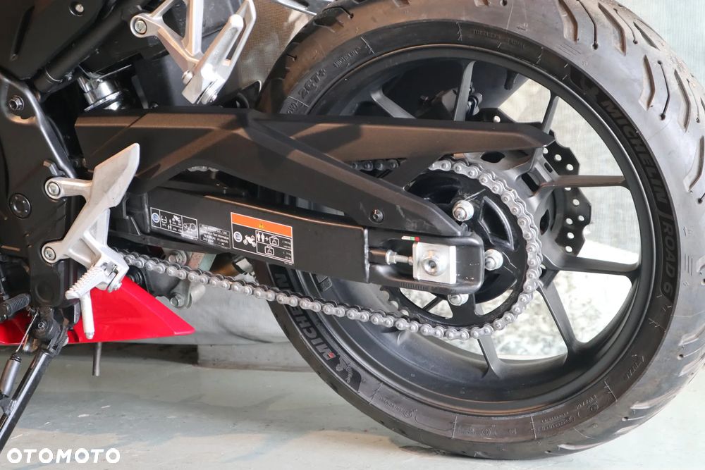 Honda CBR - 8