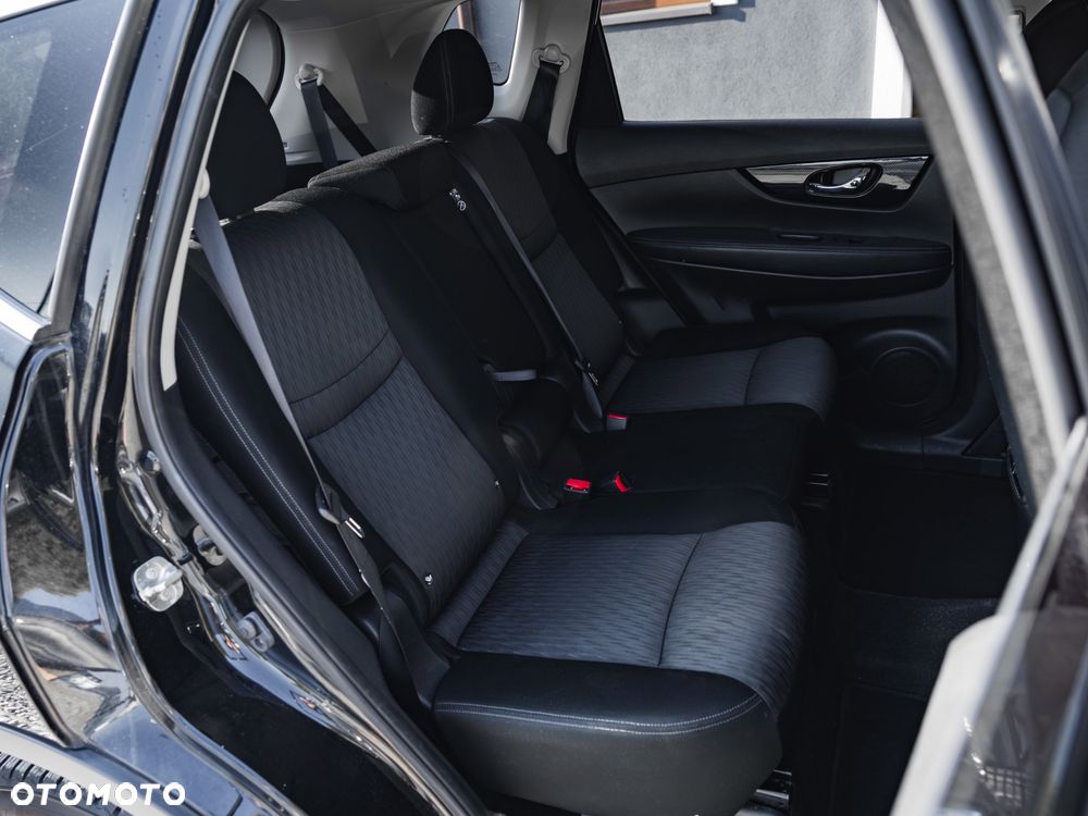 Nissan X-Trail 1.3 DIG-T N-Connecta - 25